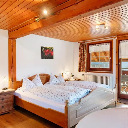 Hirschen Oberes Wirtshaus Guest house