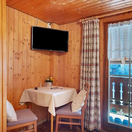 Hirschen Oberes Wirtshaus Guest house Titisee-Neustadt